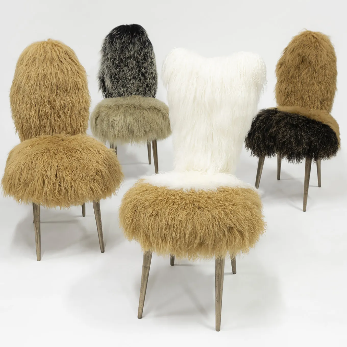 Furry vintage chair beige and black