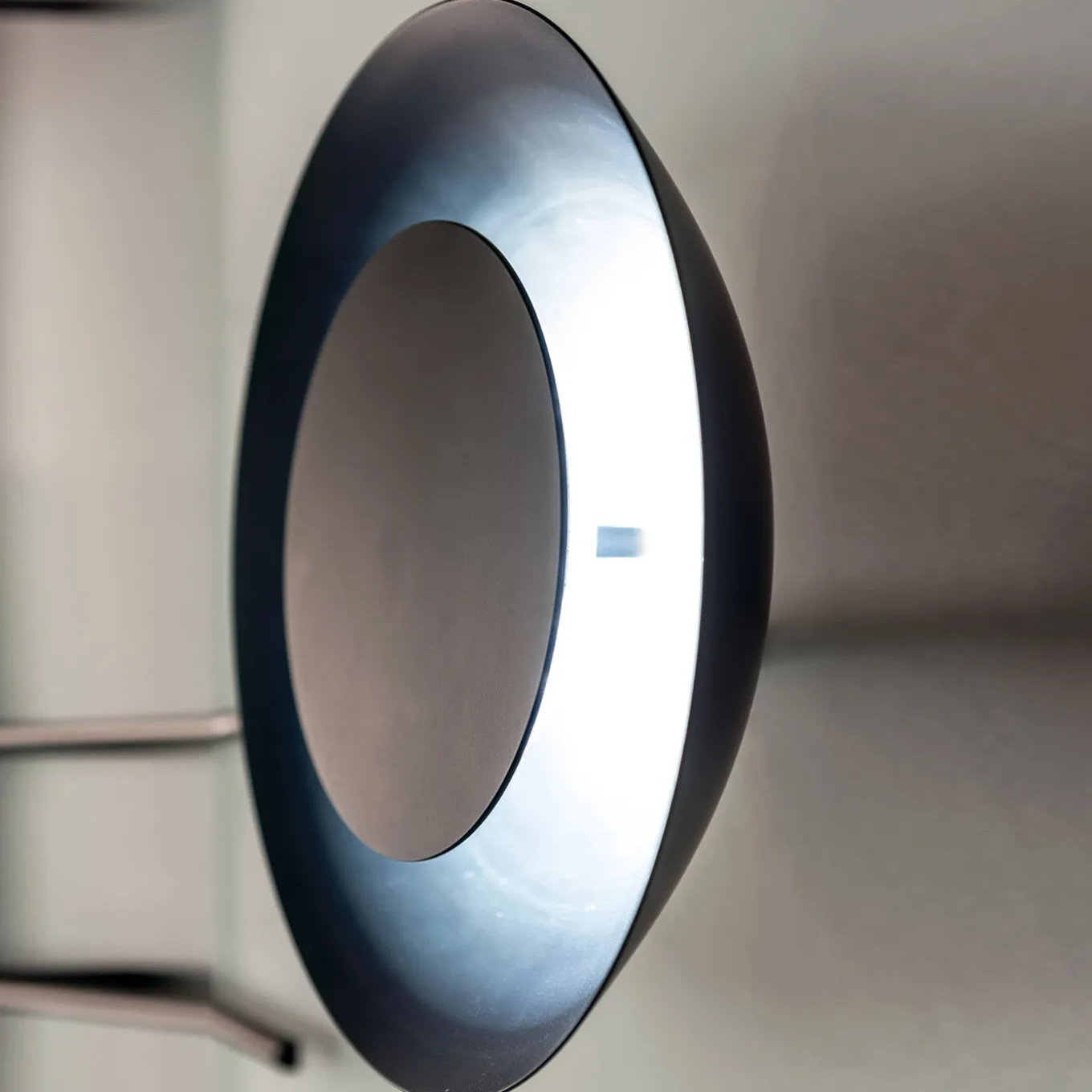 Gaia Black Iron Cenere Wall Lamp