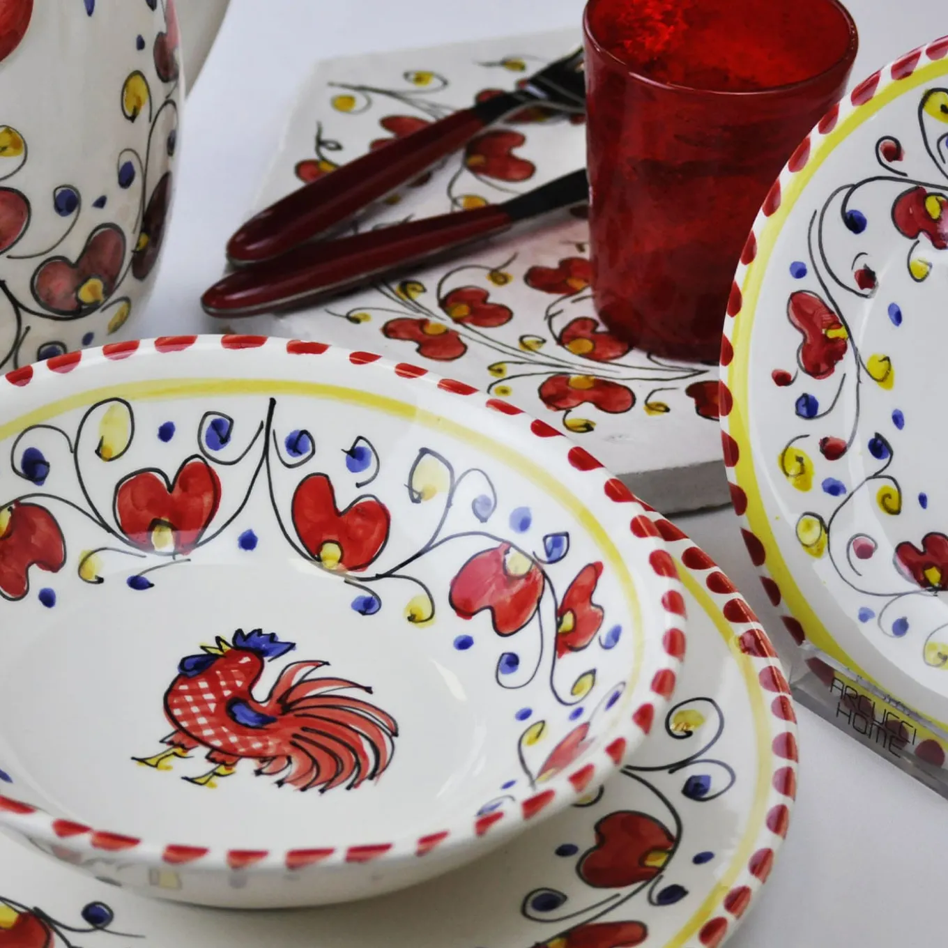Galletto Red Set of 18 Plates
