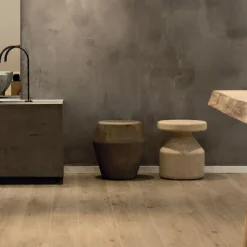 Gas Stool by Giulio lacchetti