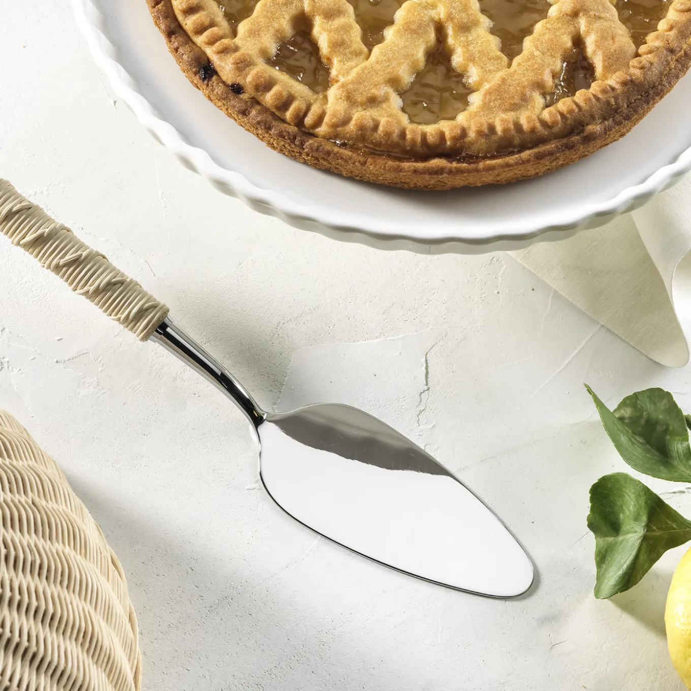 Gelsomino Wicker Cake Spatula