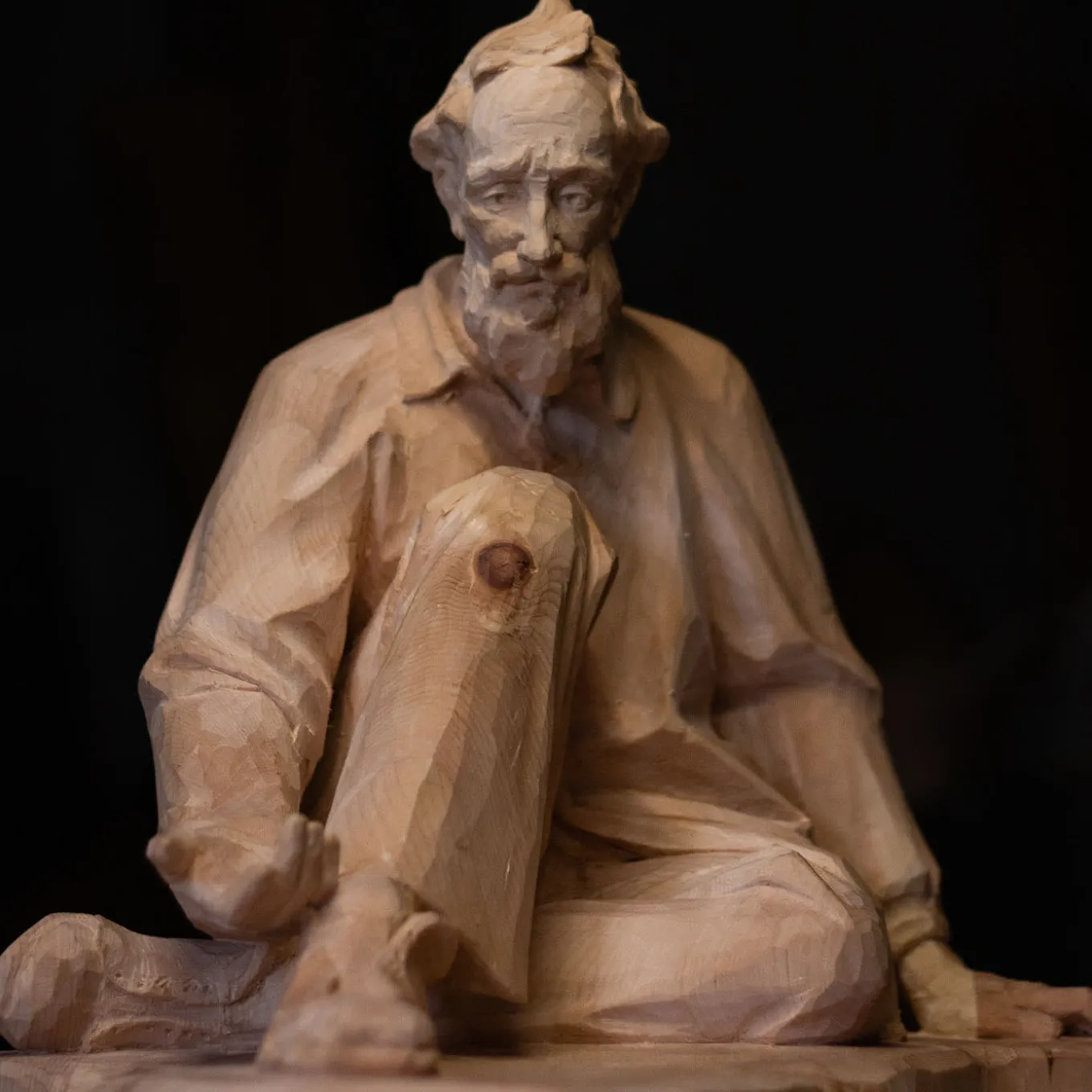 Generosità Wooden Sculpture