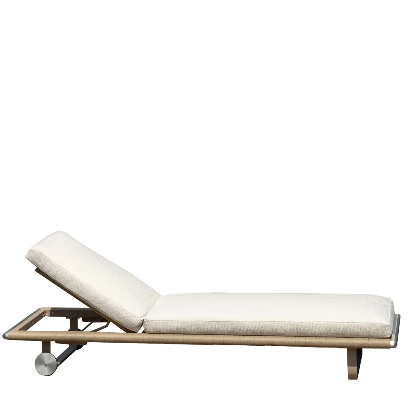 George Sunbed by Ludovica & Roberto Palomba