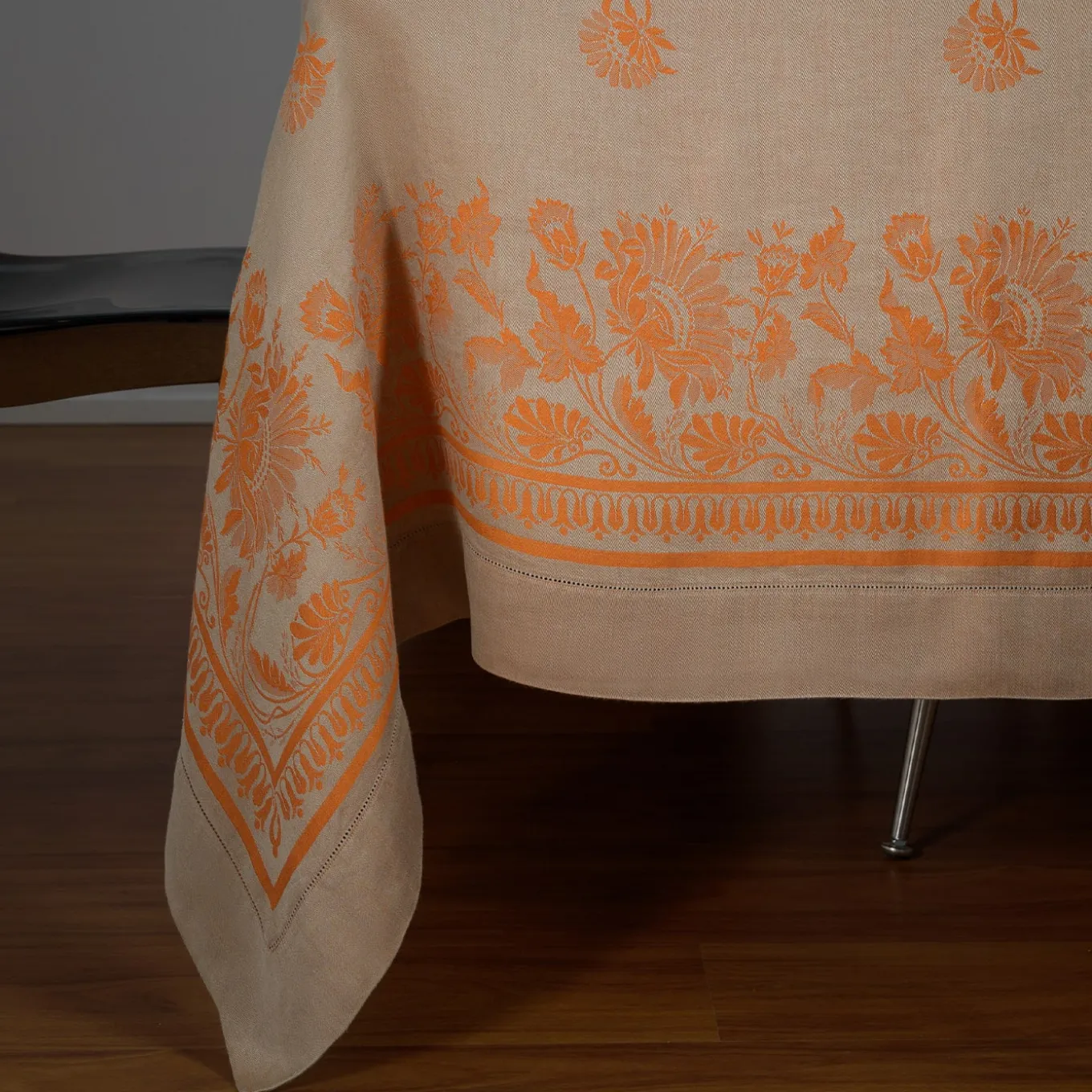 Giardino Italiano Amber Tablecloth