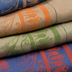 Giardino Italiano Marsala-Red & Blue Tablecloth