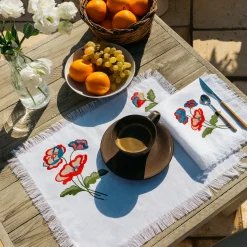 Gioia Set of 2 Rectangular White Placemats