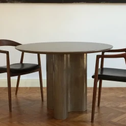 Giorgia Liquid Bronze Round Table