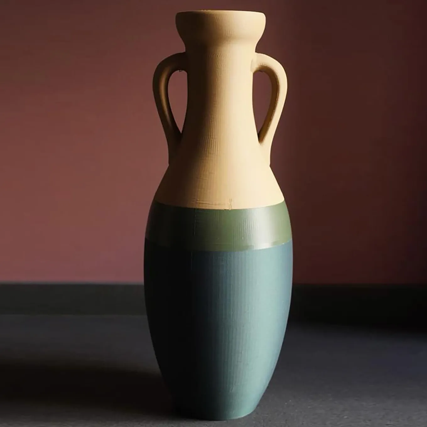 Giuio Cesare XL Green And Beige Amphora