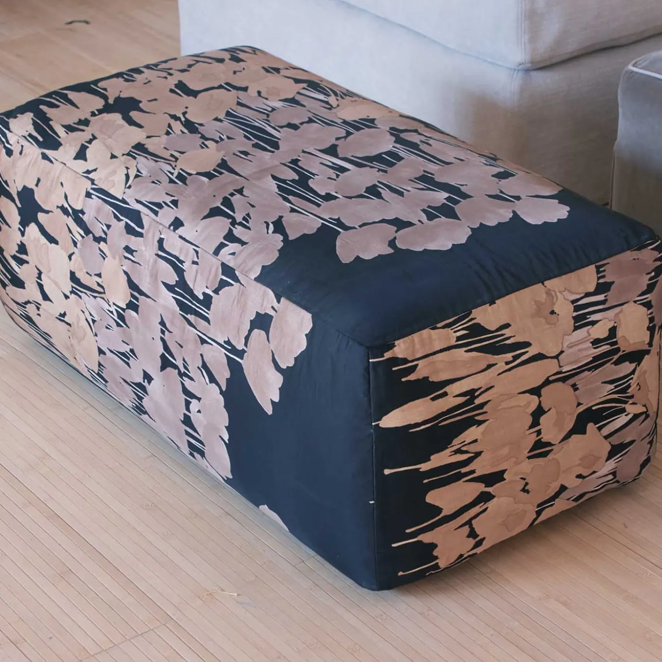 Golden Tulip Silk Pouf