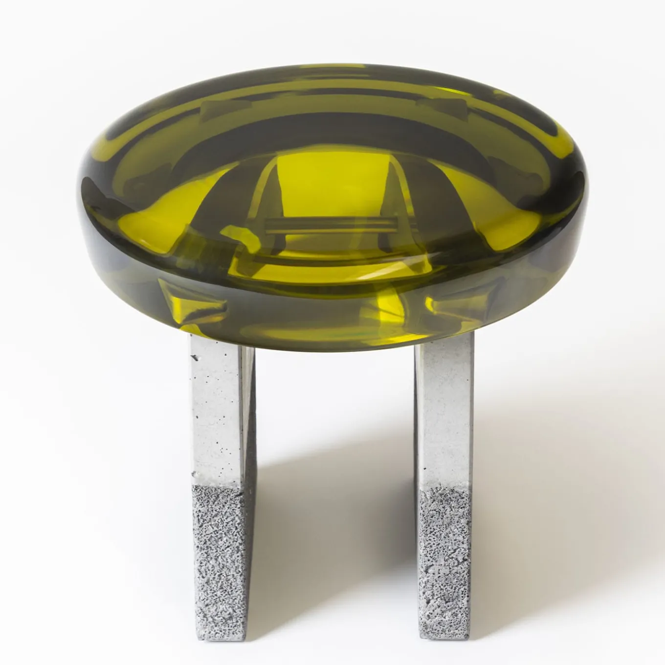 Golia R17 Stool