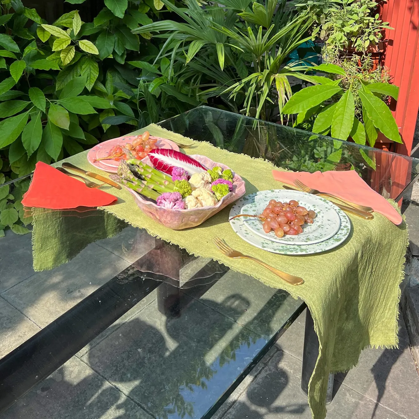 Herb Mottled Green Fruit Plate