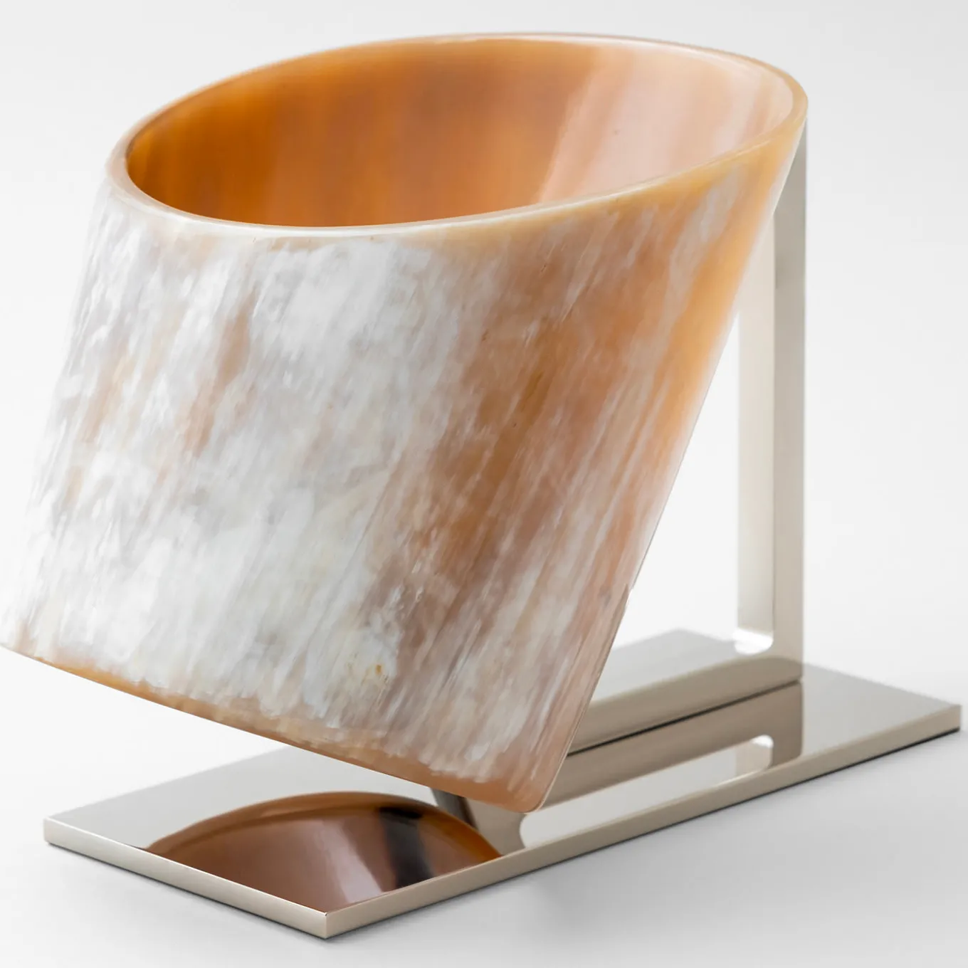 Horn Champagne Bucket