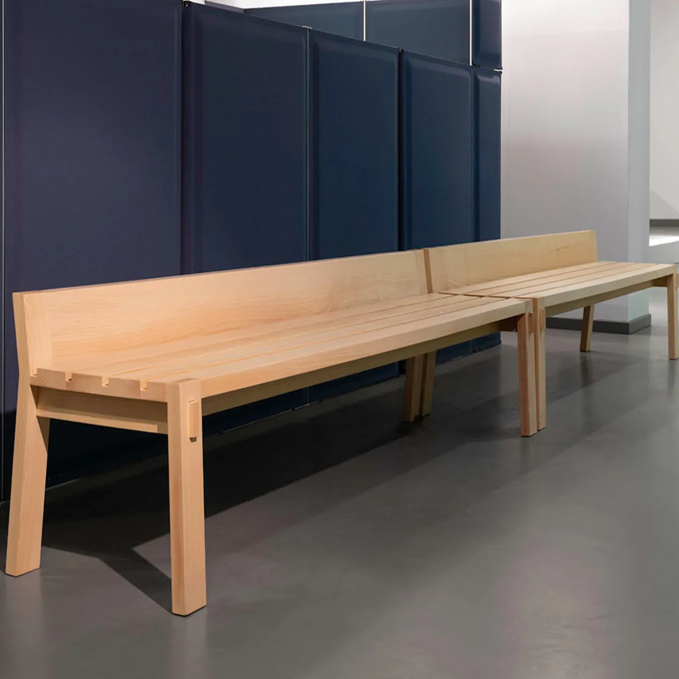 Hortus Bench by Jean-Michel Wilmotte