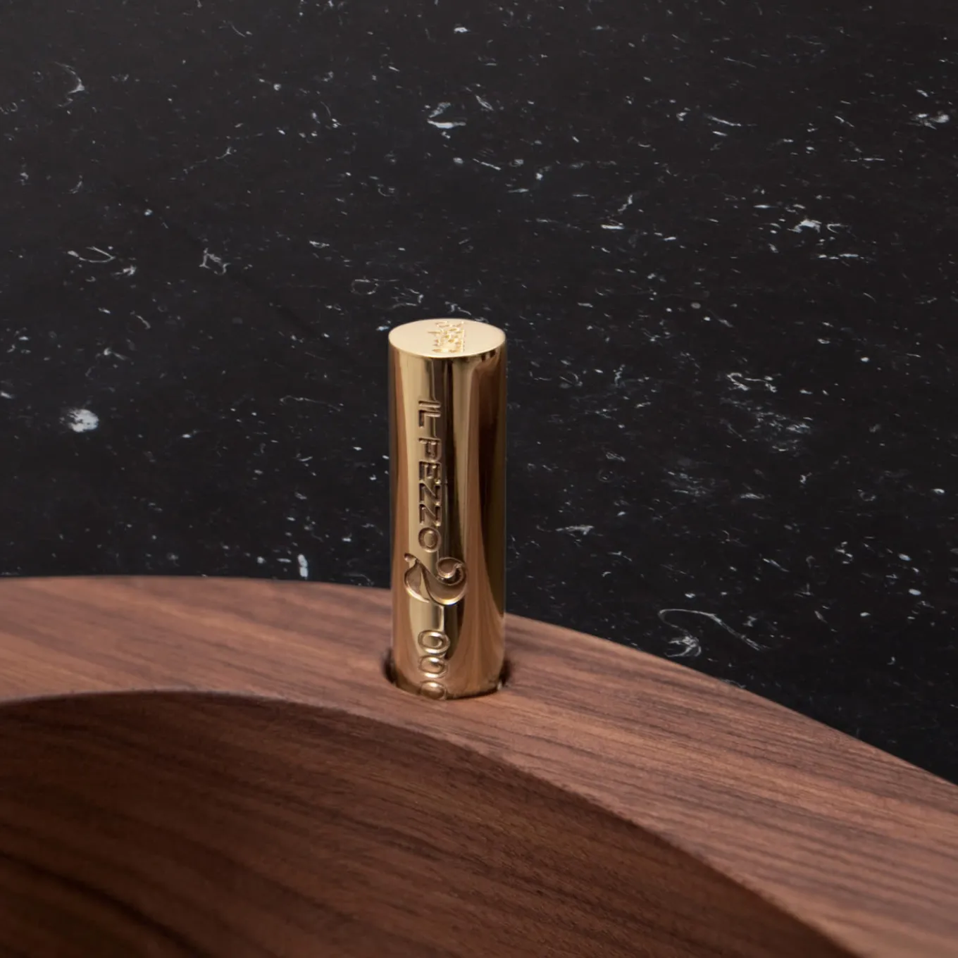 Il Pezzo 2 Black Dresser