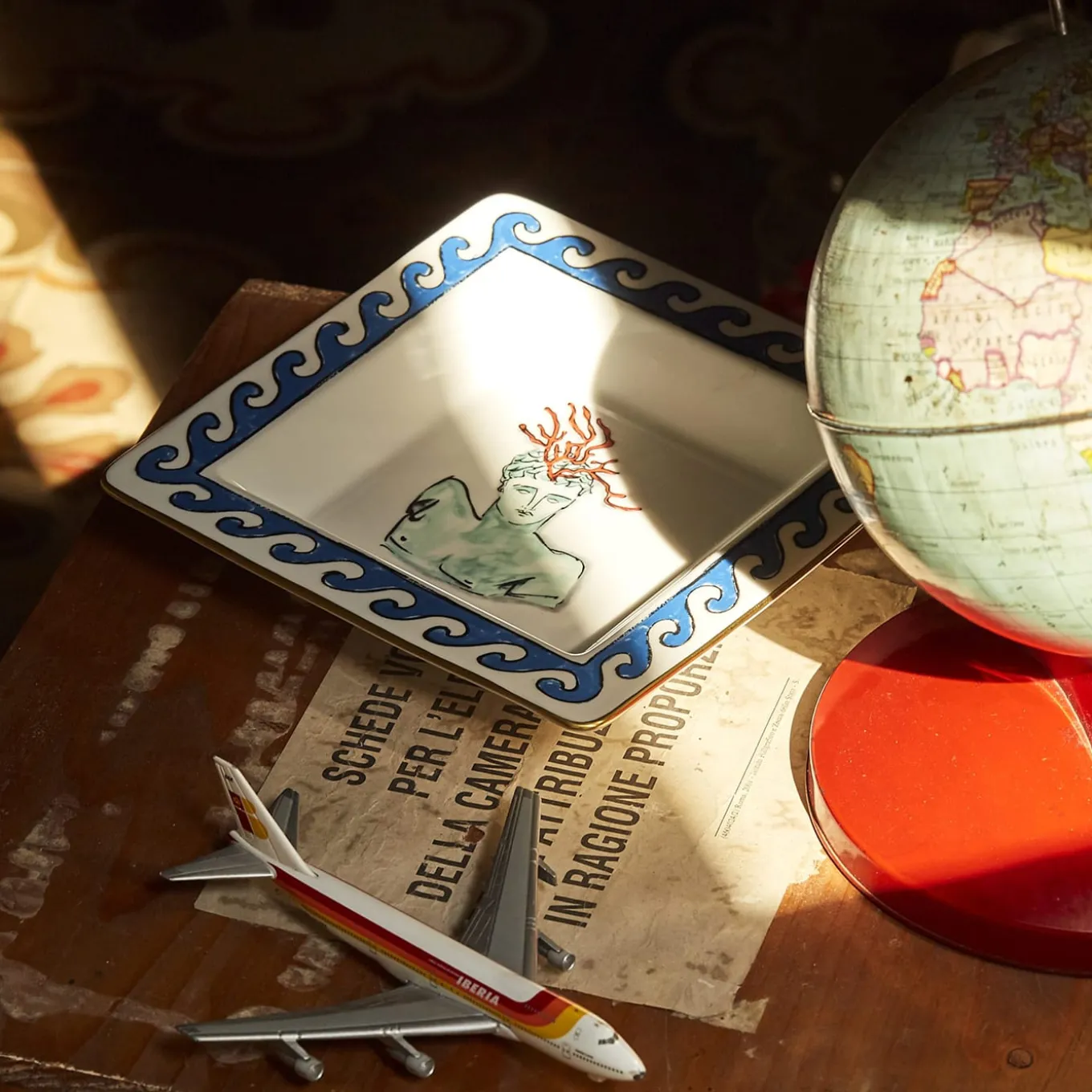 Il Viaggio di Nettuno White Square Vide Poche by Luke Edward Hall