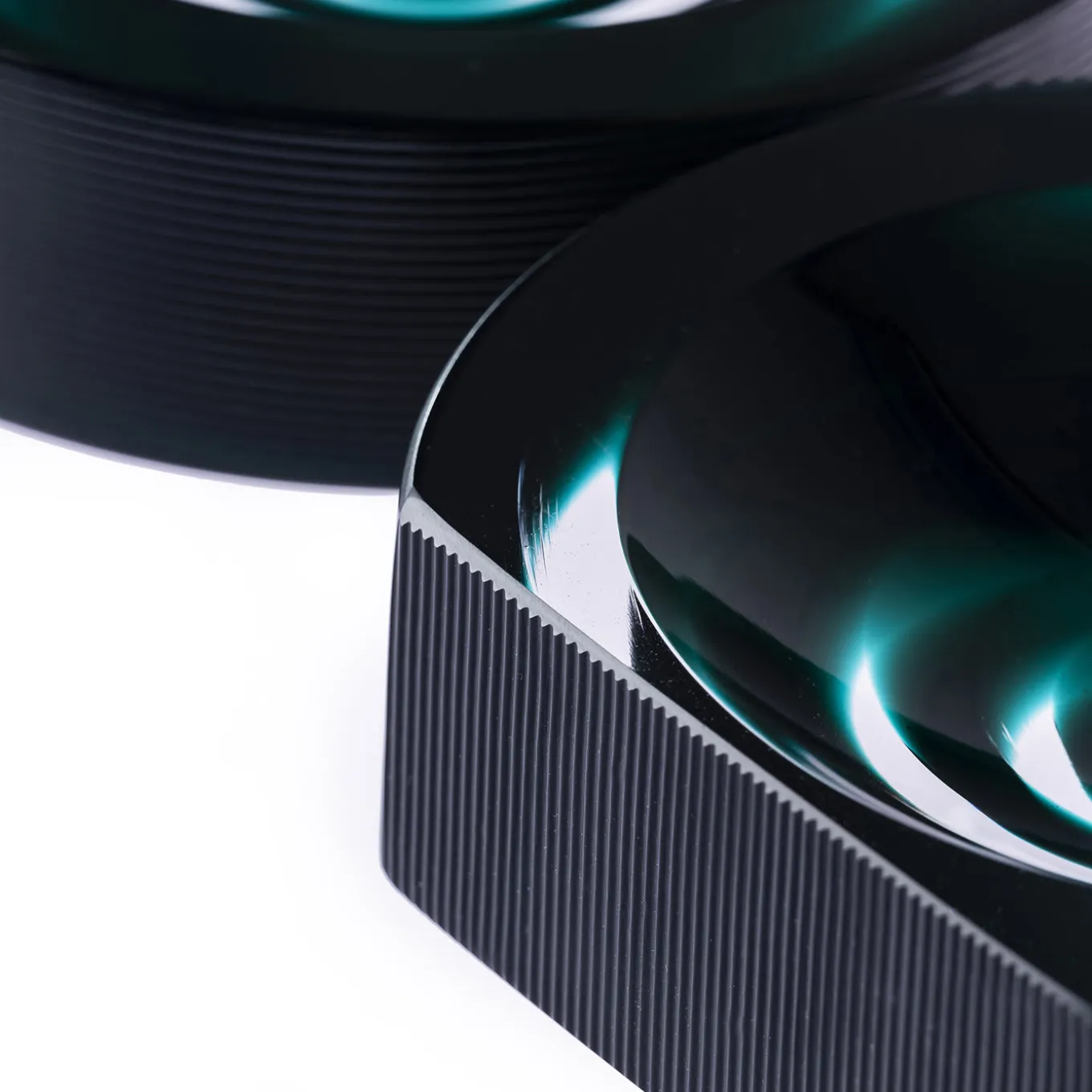 Iride Cut Ashtray Emerald Green by Federico Peri