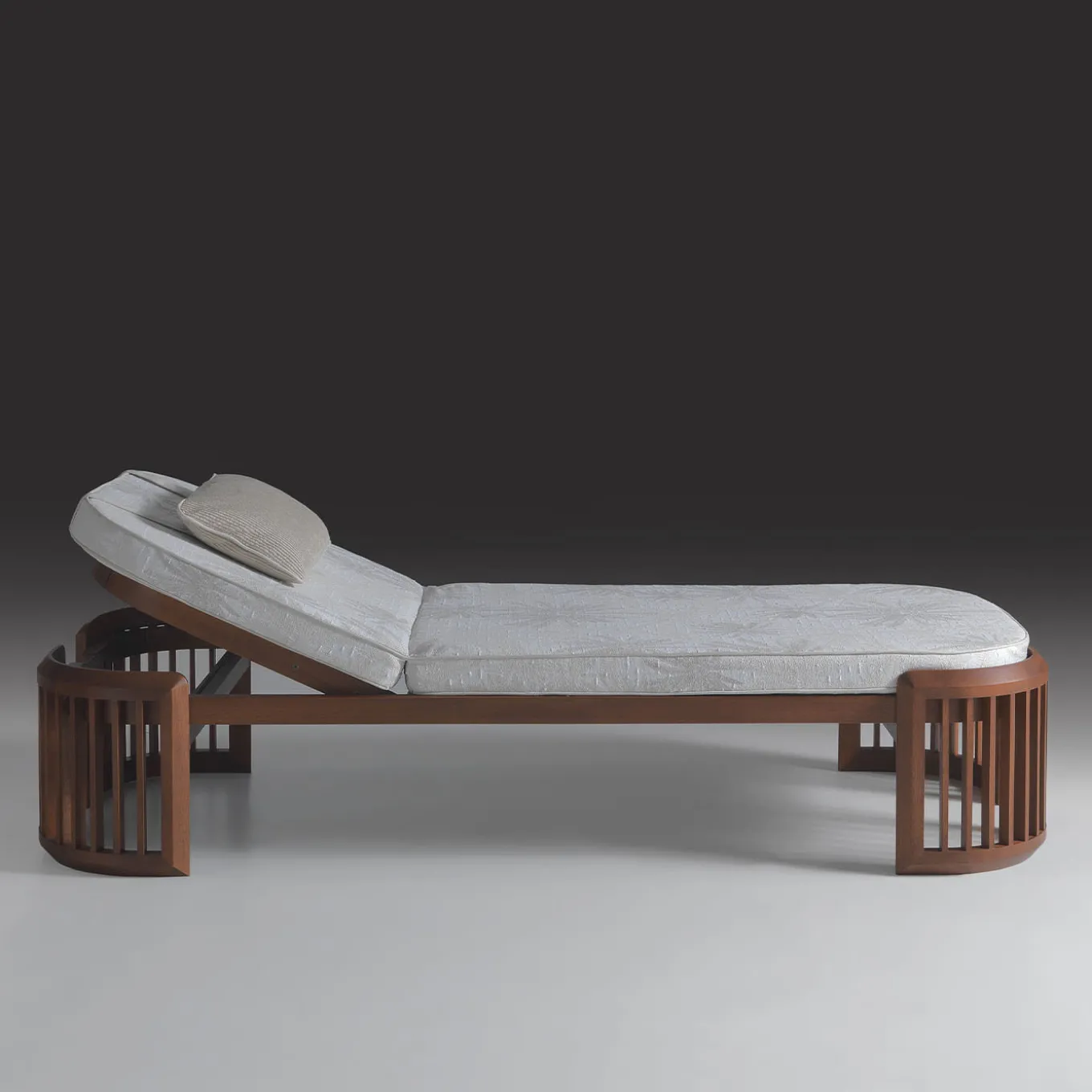 Iroko Outdoor Sun Lounger #1