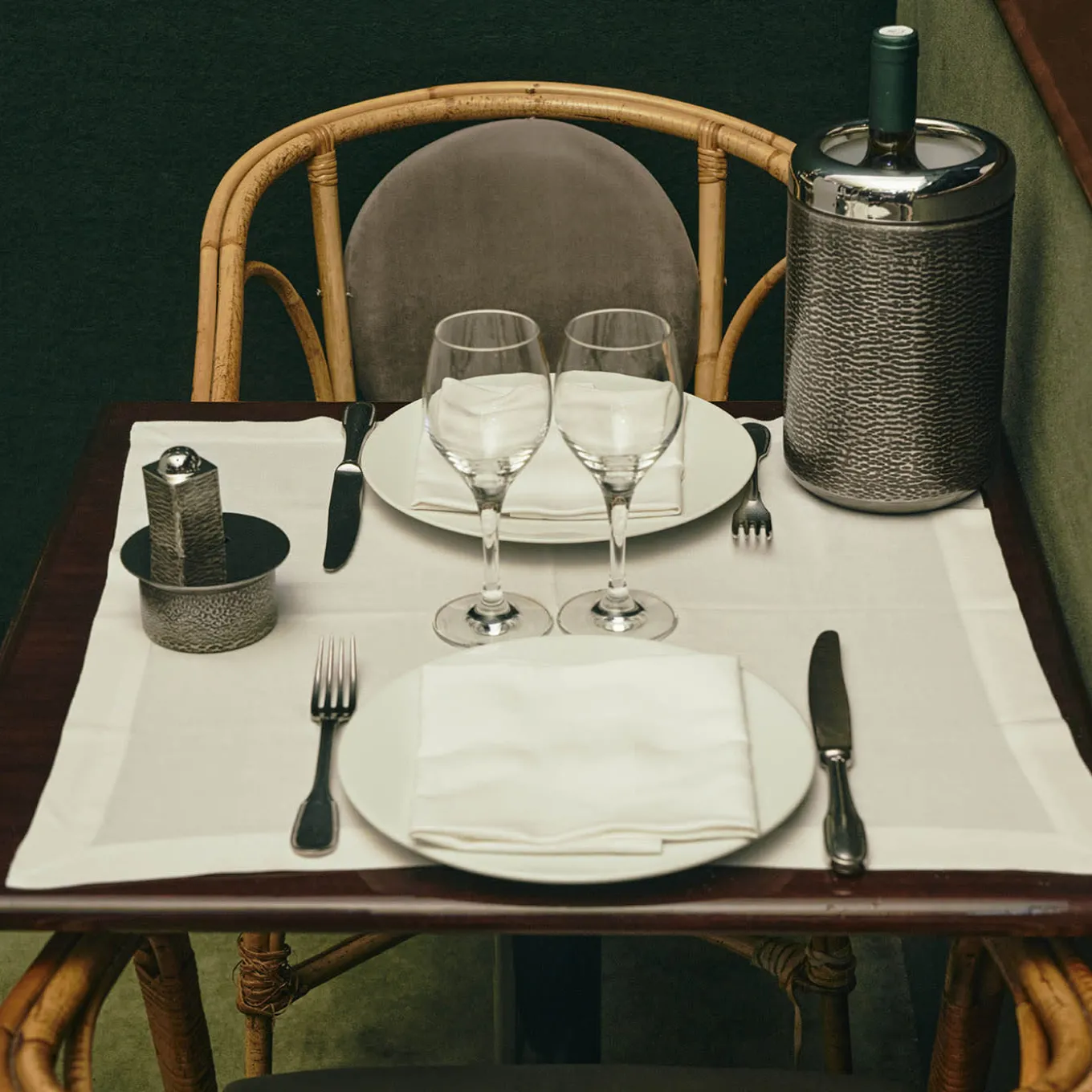 Iside Cylindrical Bronze Wine Cooler