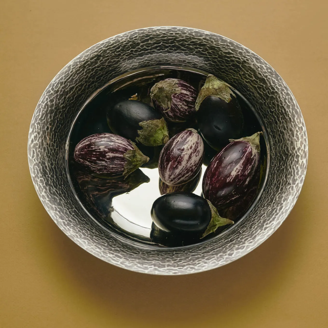 Iside Round Bronze Basket