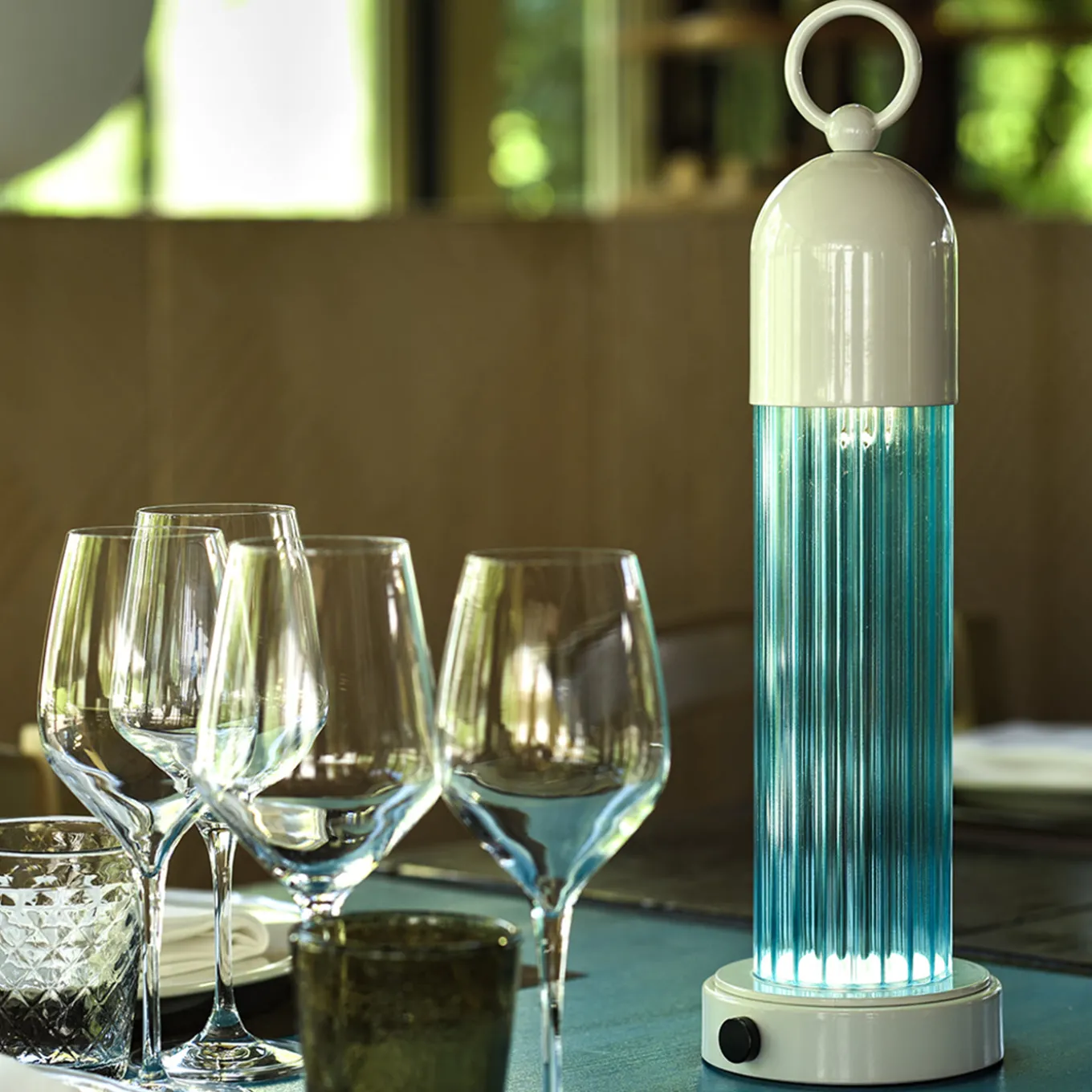 JELLYFISH Blue and White Portable Lamp by Luca Bussacchini