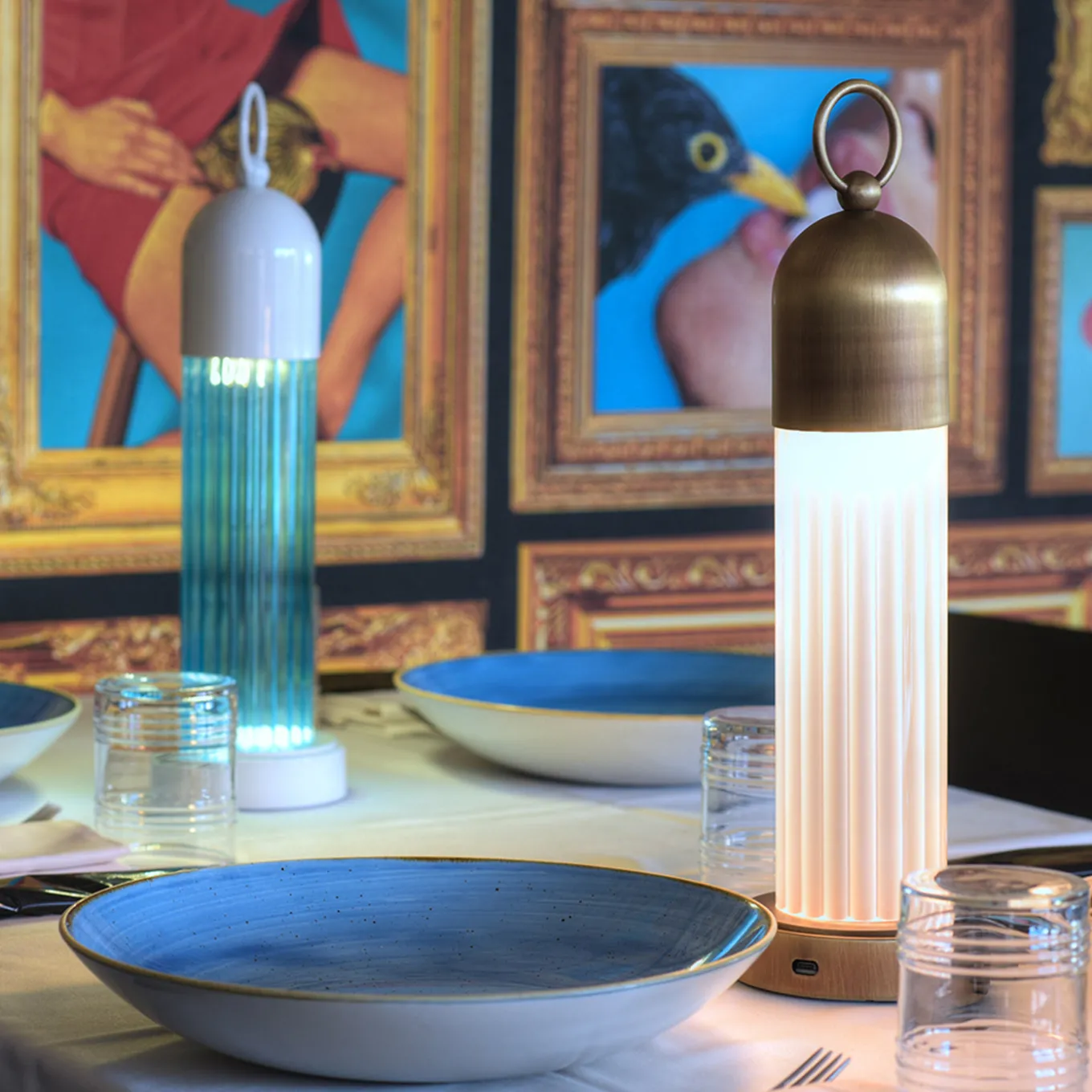 JELLYFISH Blue and White Portable Lamp by Luca Bussacchini