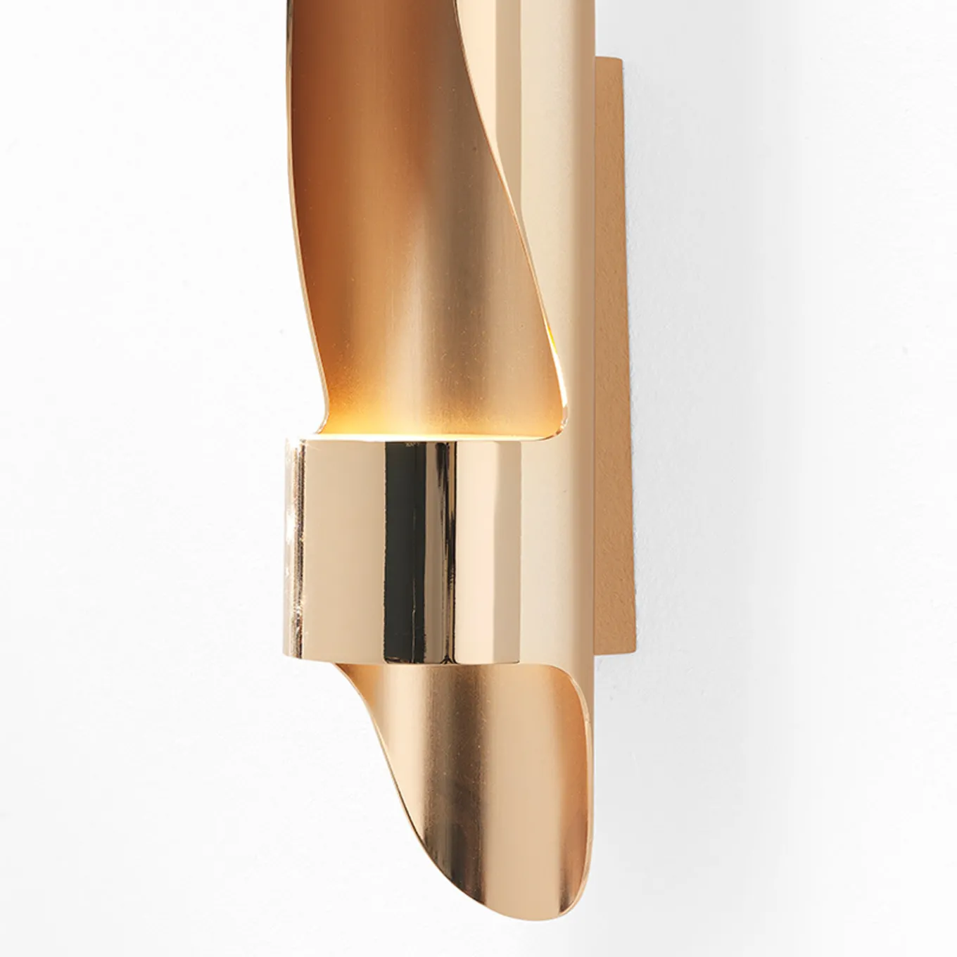 Jiro' Gold Rose Finish Wall Lamp by Pont Des Arts Paris