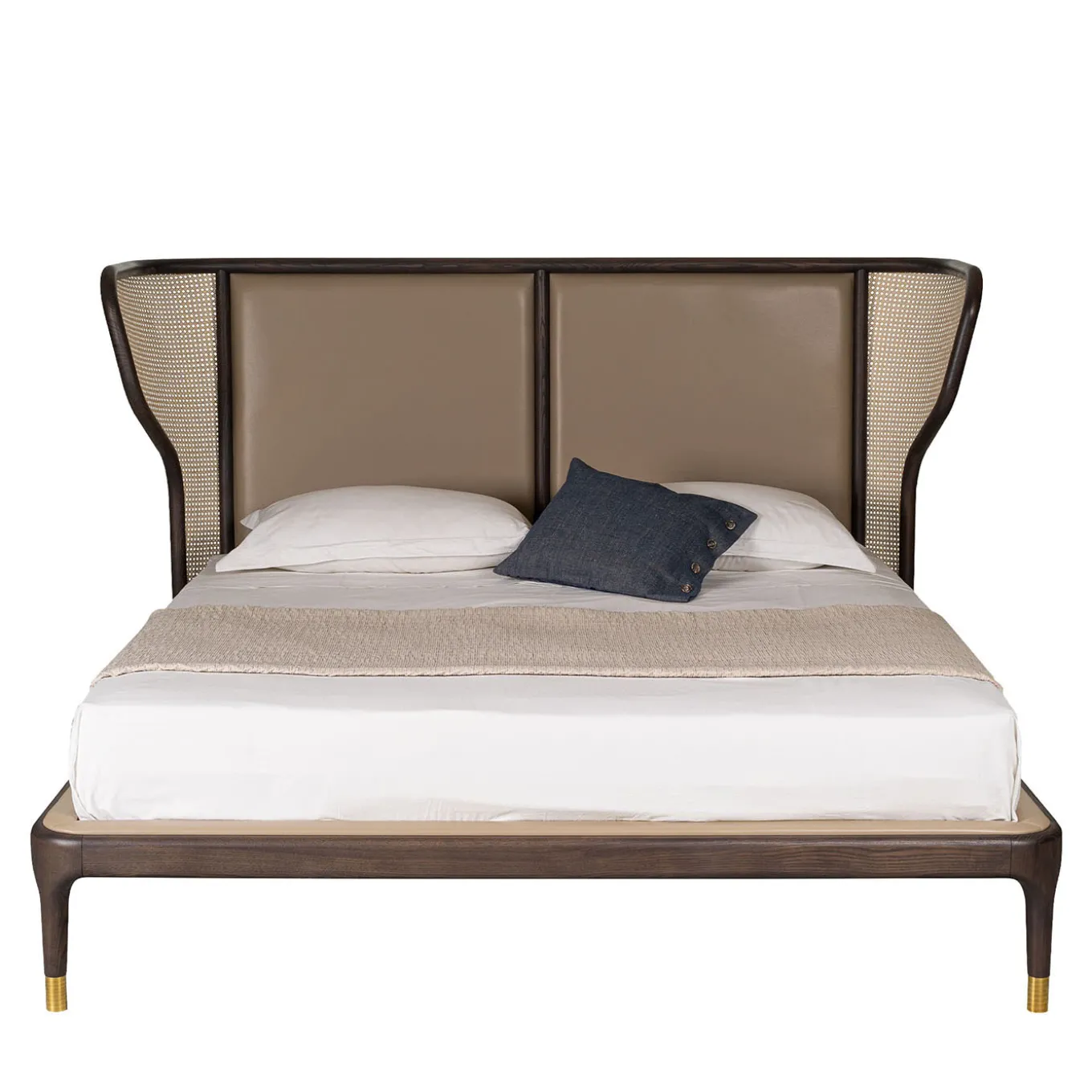 Joyce Bed by Libero Rutilo