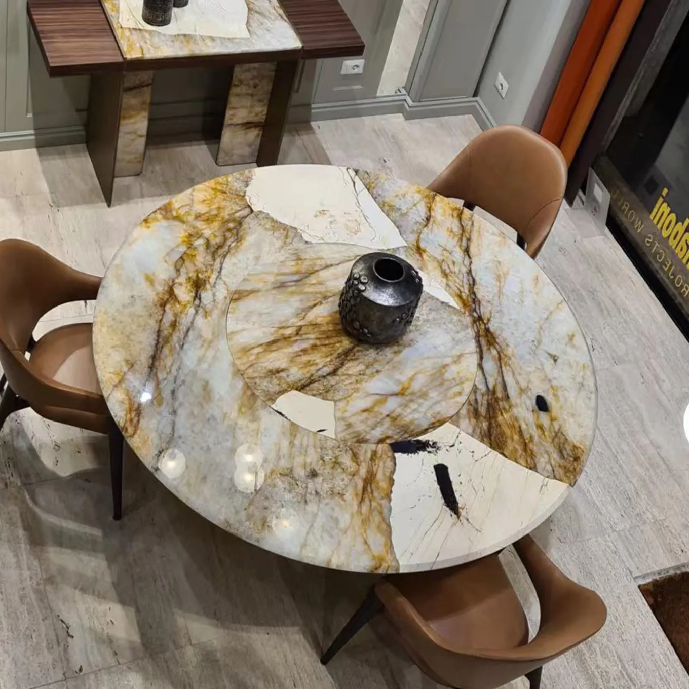 Kalos ED/50 604-180 Dining Table With Patagonia Marble Lazy Susan