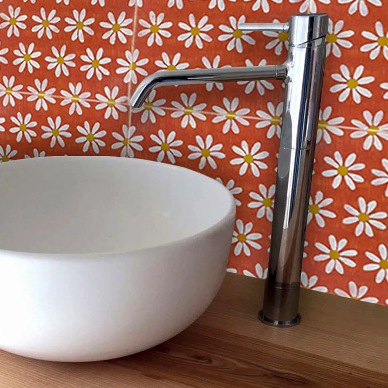 Kimeya Red Margherita Set of 4 Tiles by Vincenzo Messina