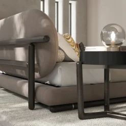 Kokò beige leather and wood bed