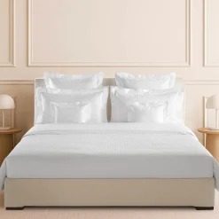 Komodo Bed Sheet Set in White Jacquard Sateen