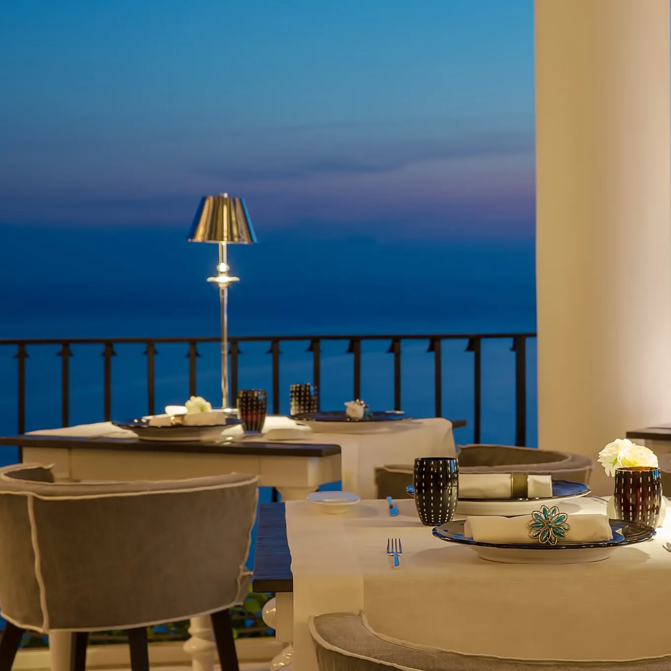 Kuma S Chrome Table Lamp by Michele Bönan