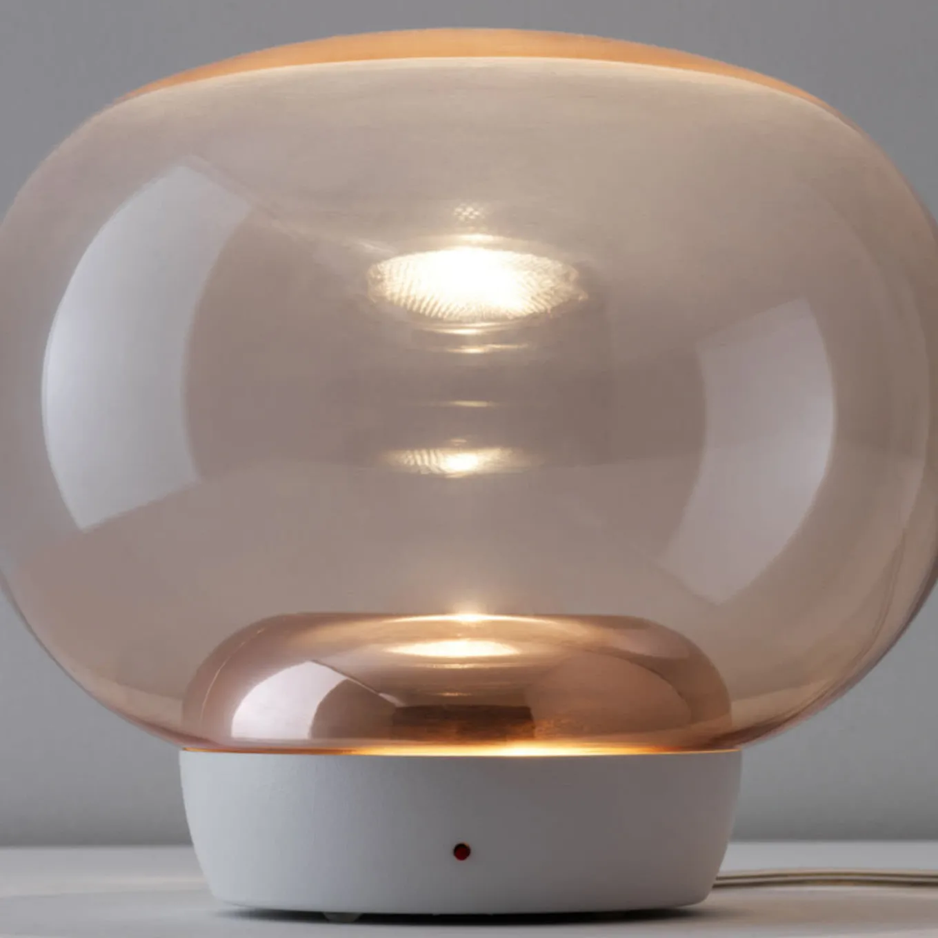 La Mariée Pink Table Lamp