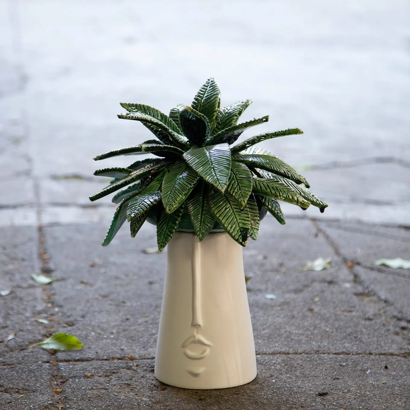 La Palma Medium Vase With Lid