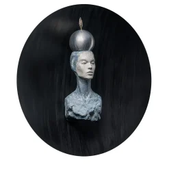 La Papessa Sculpture