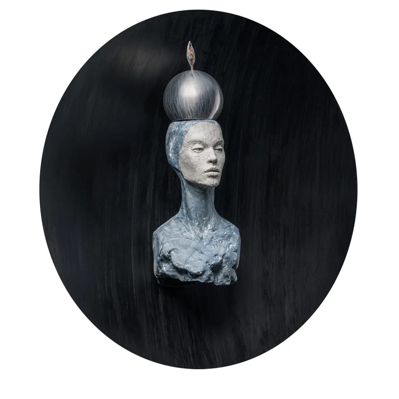 La Papessa Sculpture