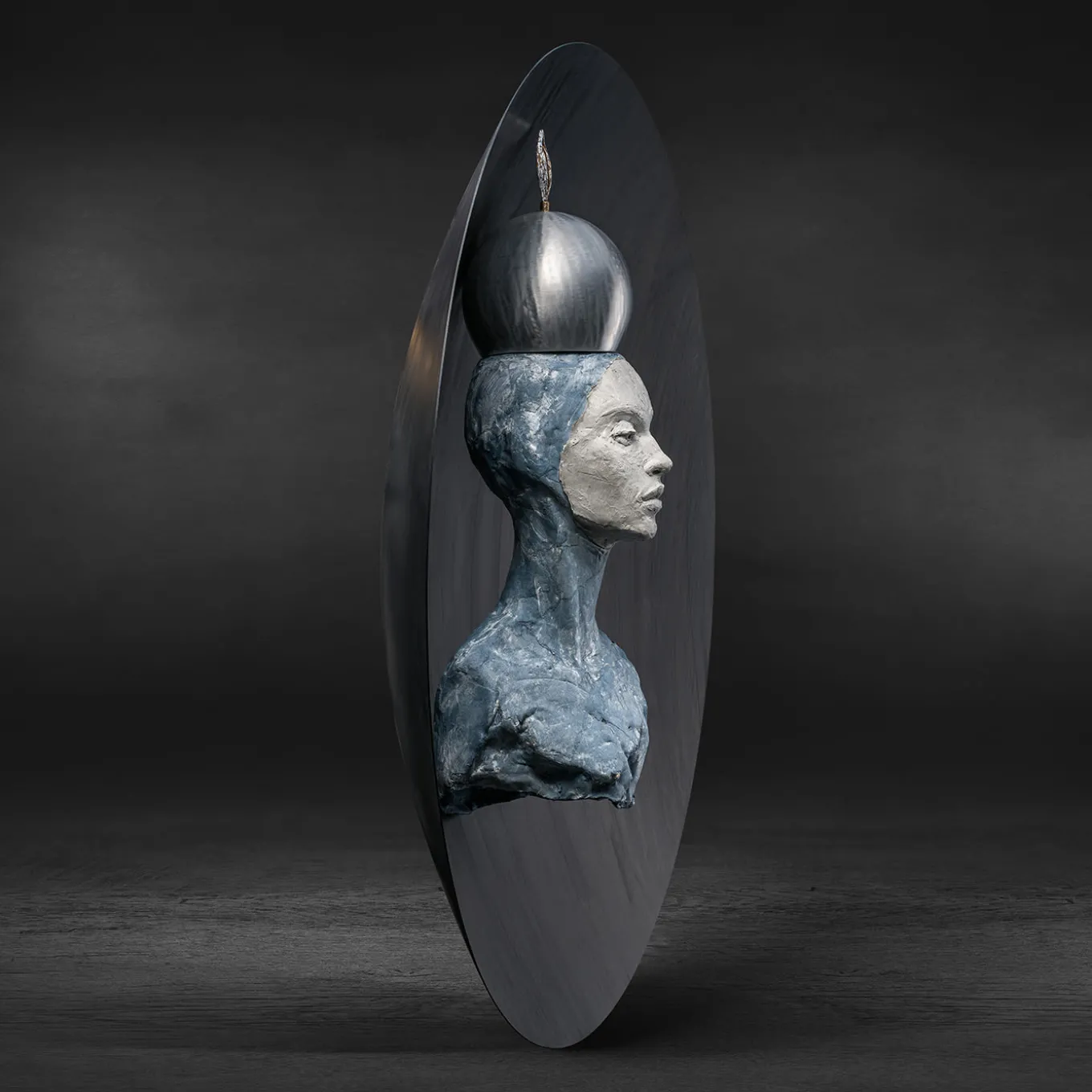 La Papessa Sculpture