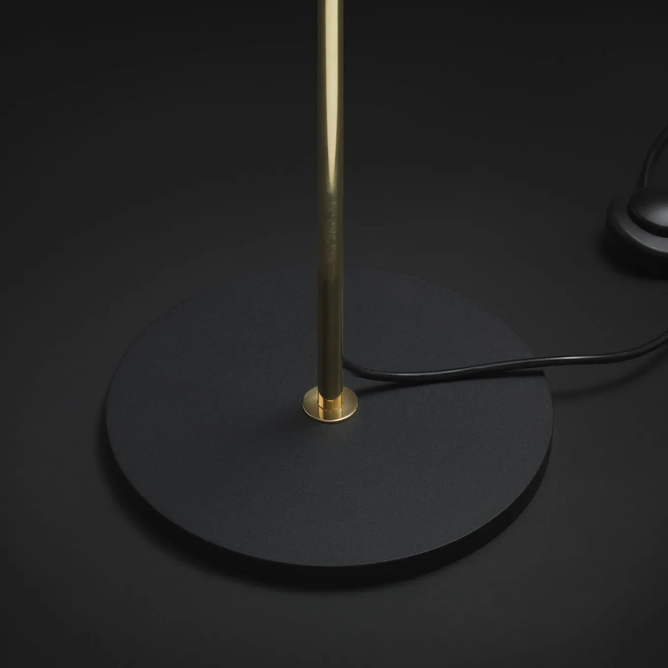 Lady V Black and White Tall Floor Lamp in Brass