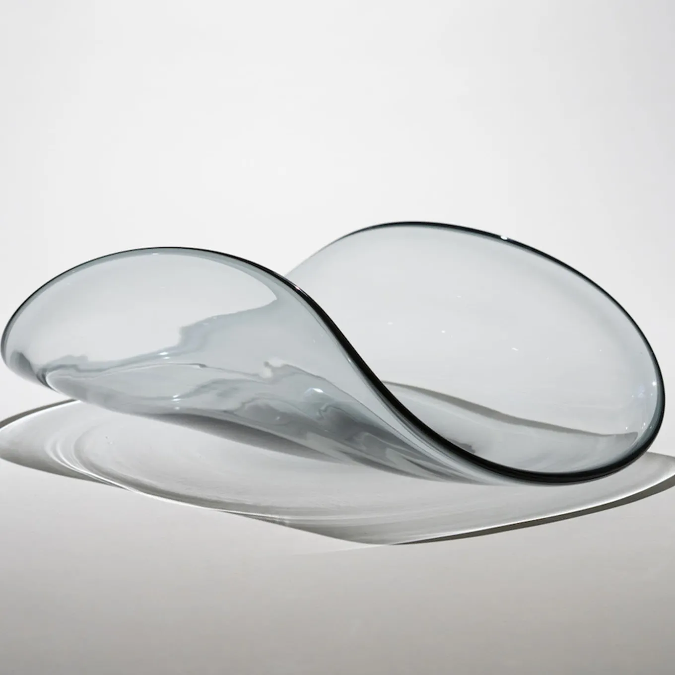 Laguna Stua Steel Gray Centerpiece