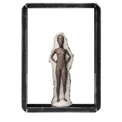 L'altare de "La Papessa" Green - Resin & Rice Husk Sculpture