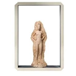 L'altare de "La Papessa" White - Resin & Rice Husk Sculpture