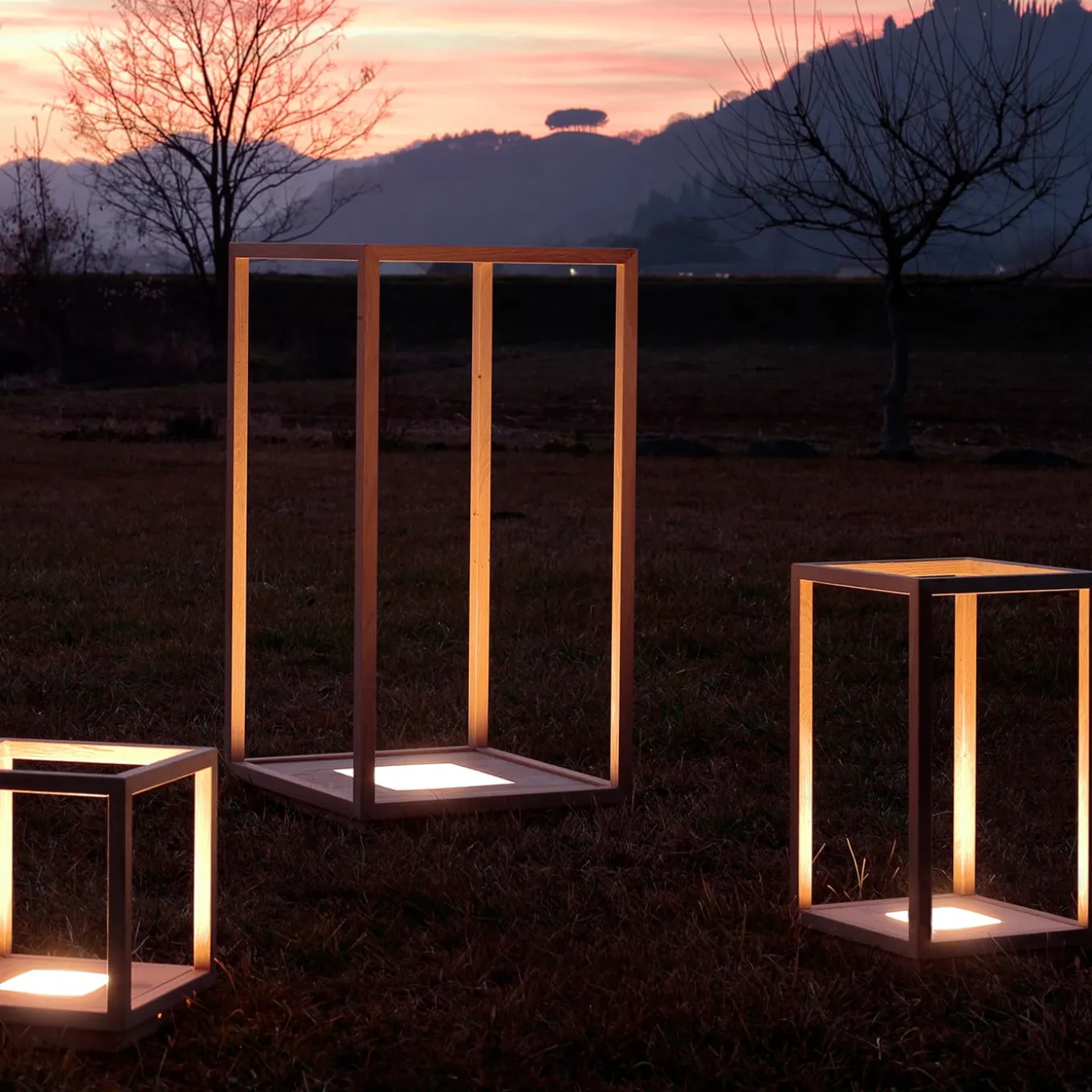 Lantern Cube Table Lamp