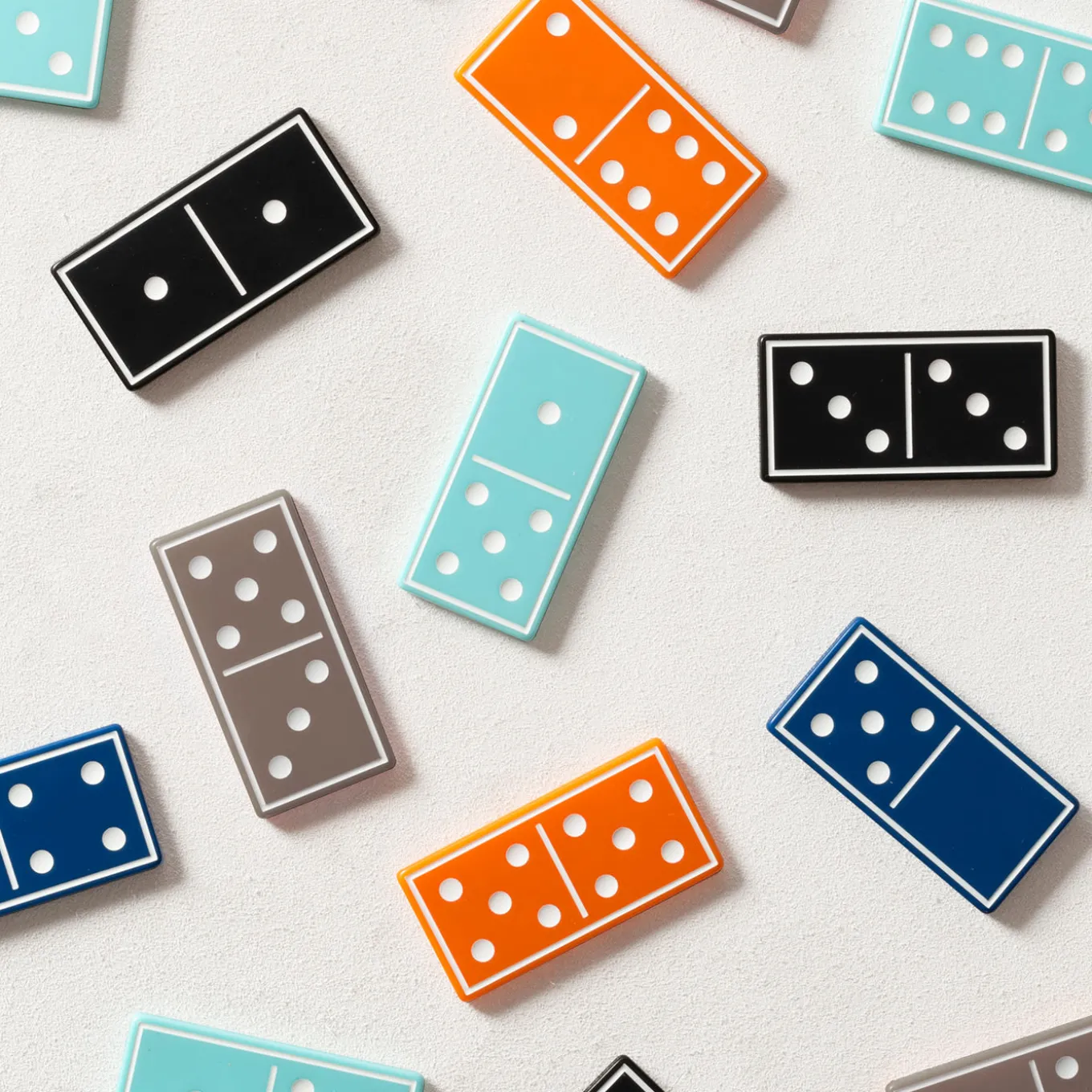 Levanto Domino Game Set