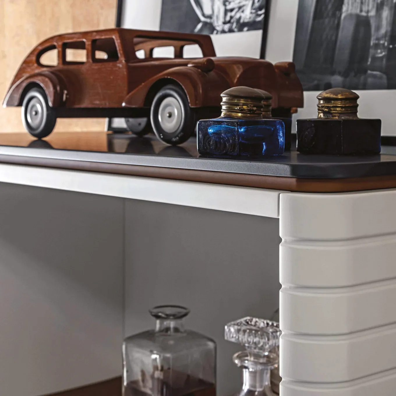 Levanzo White Cupboard