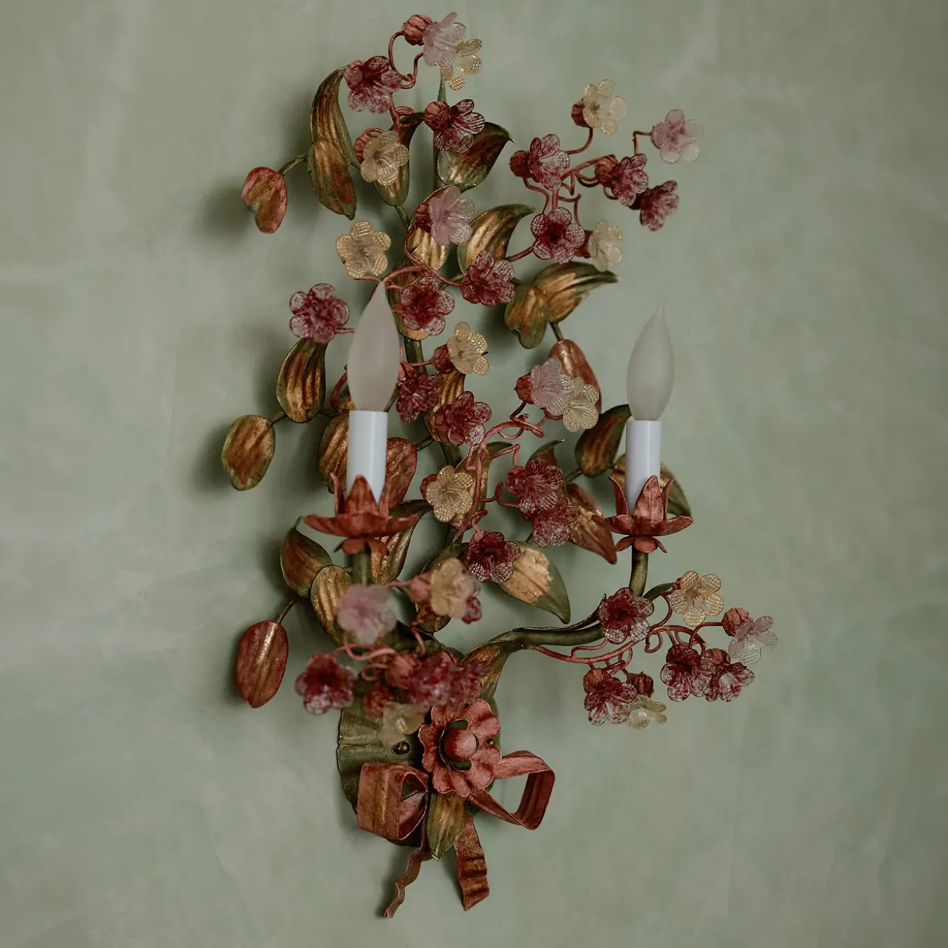 Light Floral Polychrome Wall Lamp
