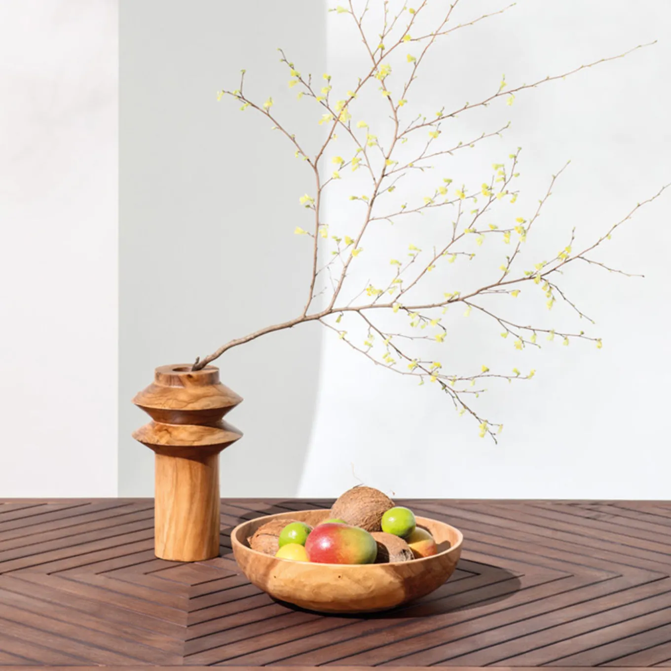 Lignes medium wood Outdoor Dining Table