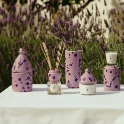 Lilac and Violet Totem with Scented Candle Lavanda and Iris