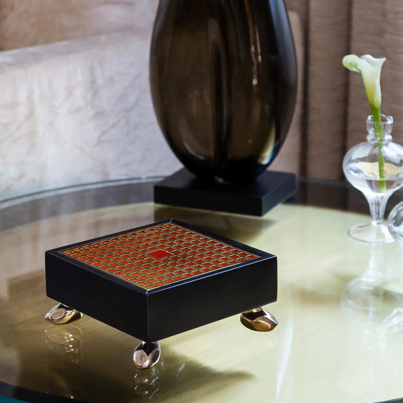 Limbos Square Dark-Brown Box