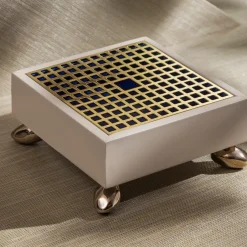 Limbos Square White Box