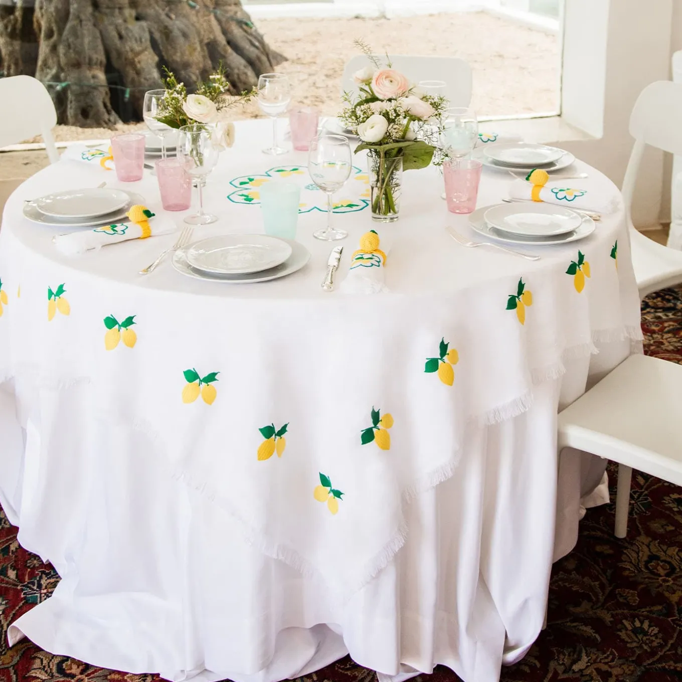 Limoni Multicolor Rectangular White Tablecloth